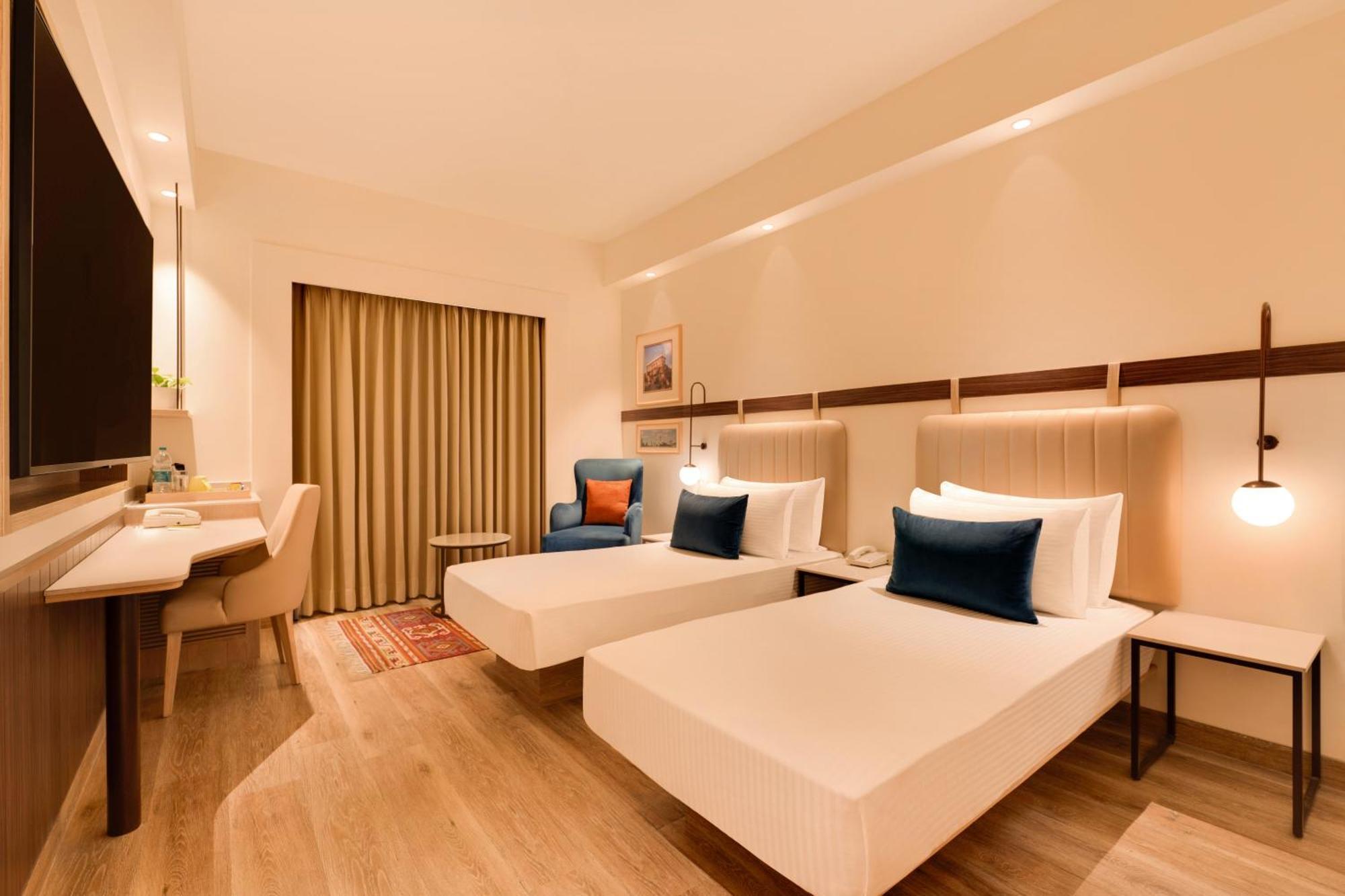 Lemon Tree Hotel, Gachibowli, Hyderabad Exterior foto