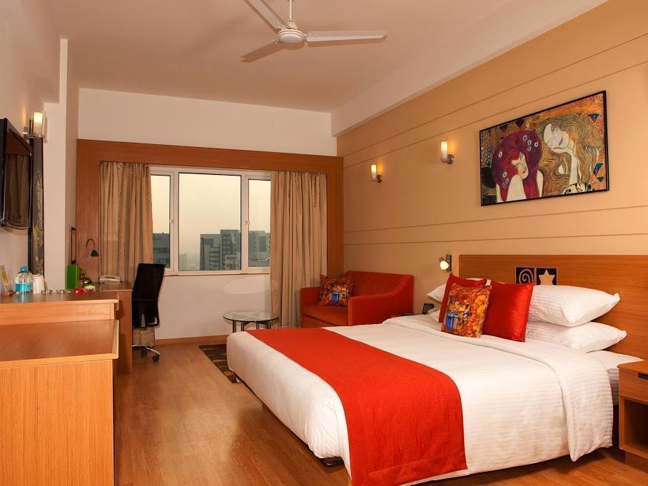 Lemon Tree Hotel, Gachibowli, Hyderabad Exterior foto